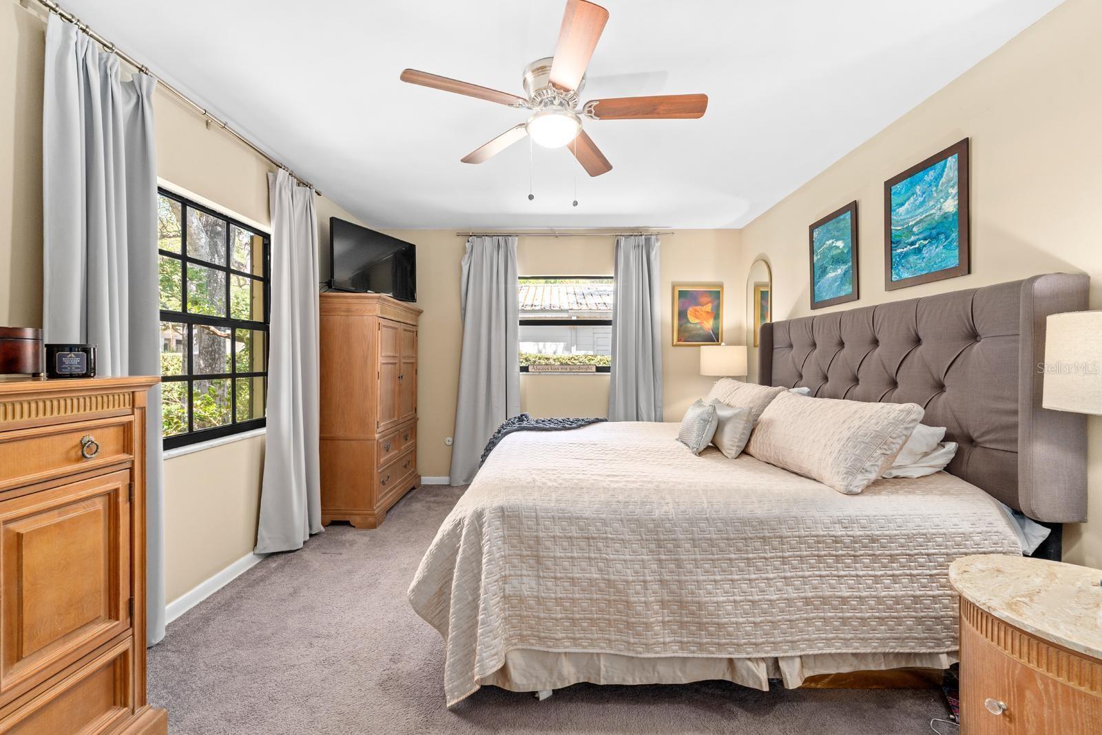 Image 11 of 41 For 4606 Esperanza Avenue