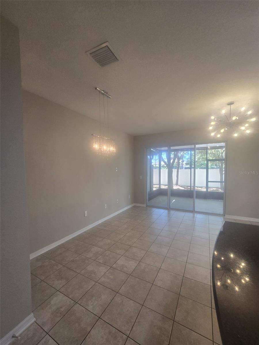 Image 12 of 37 For 6978 Holly Heath Drive