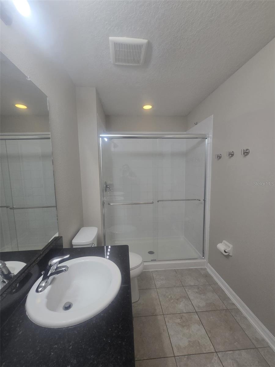 Image 21 of 37 For 6978 Holly Heath Drive