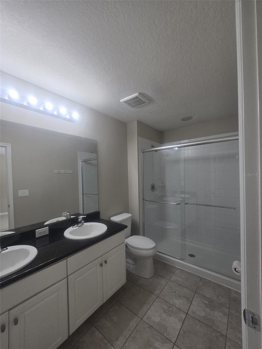 Image 29 of 37 For 6978 Holly Heath Drive