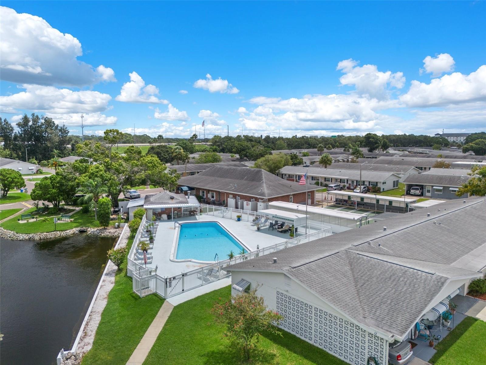 Image 35 of 59 For 10008 Daffodil Street N 186