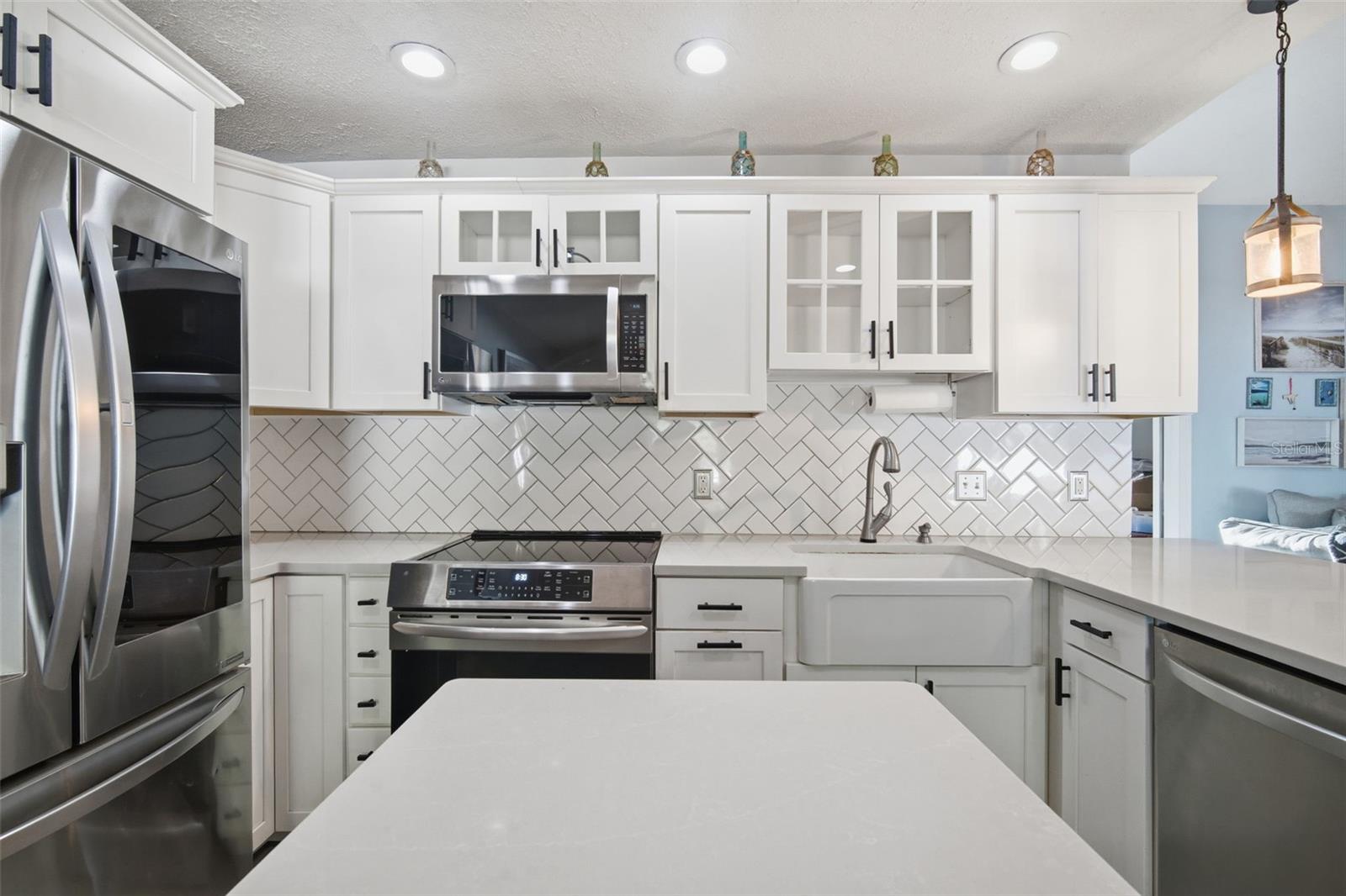 Image 19 of 48 For 7403 Providence Road