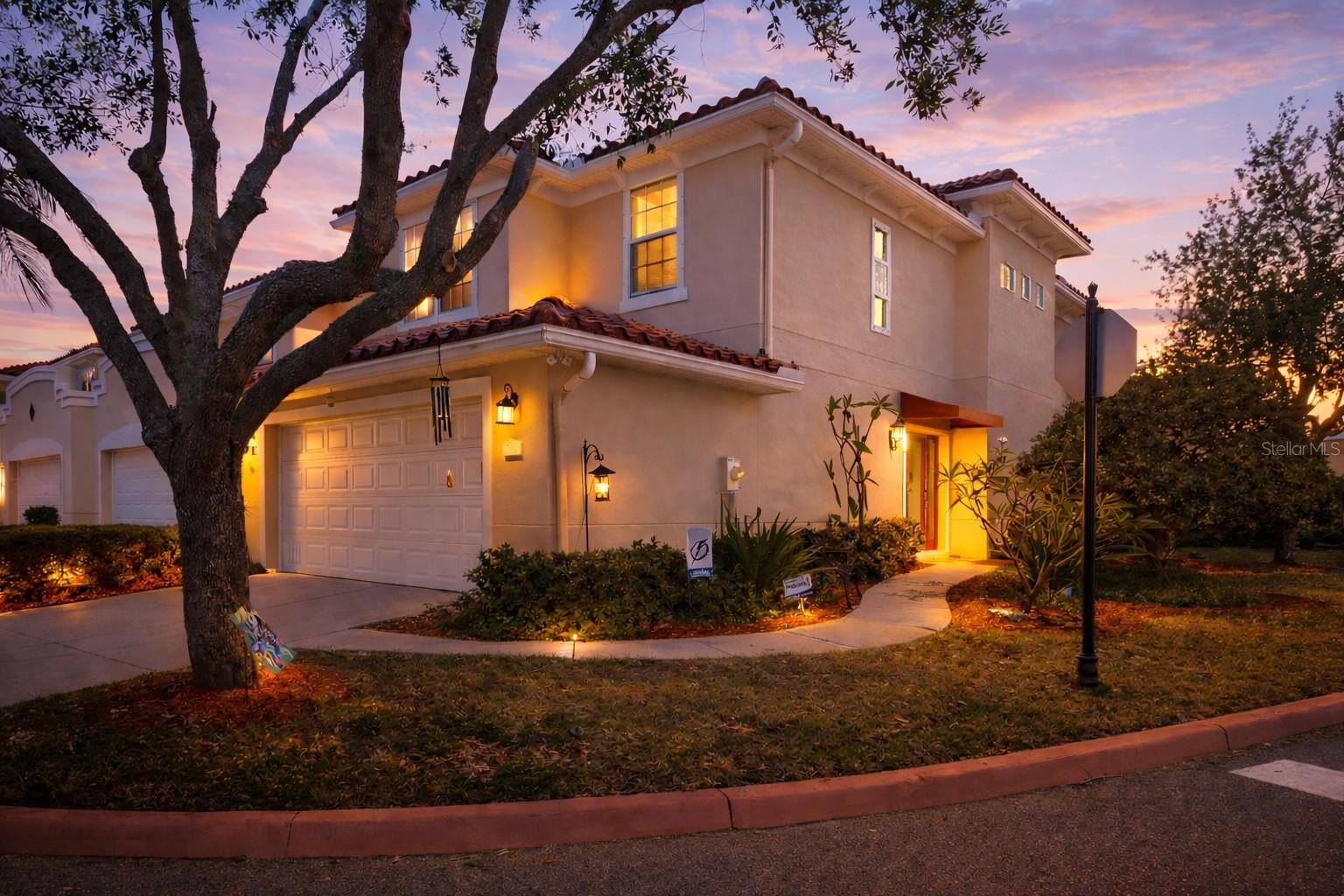 Details for 208 Valencia Circle, ST PETERSBURG, FL 33716