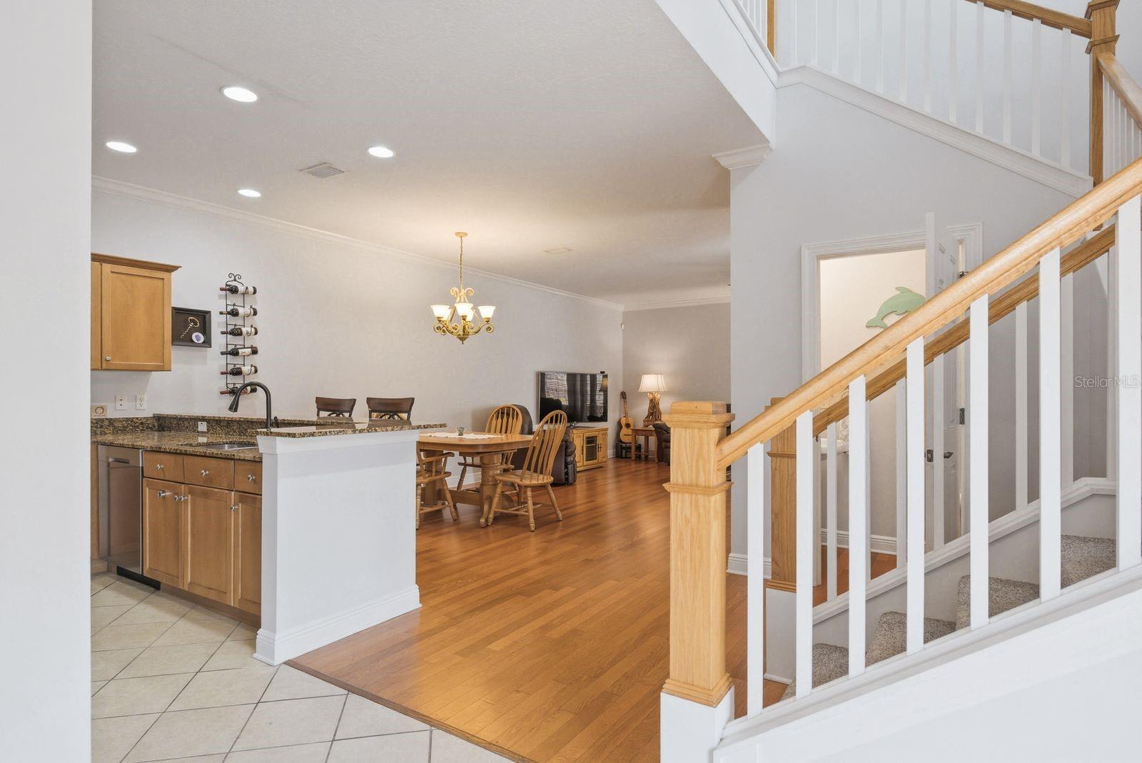 Image 12 of 51 For 208 Valencia Circle