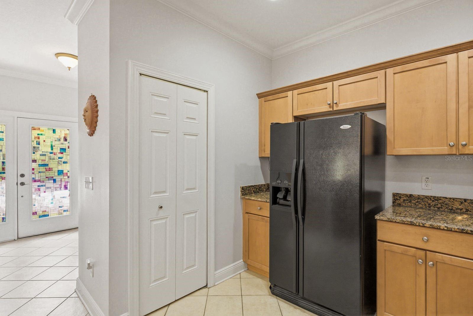 Image 22 of 51 For 208 Valencia Circle