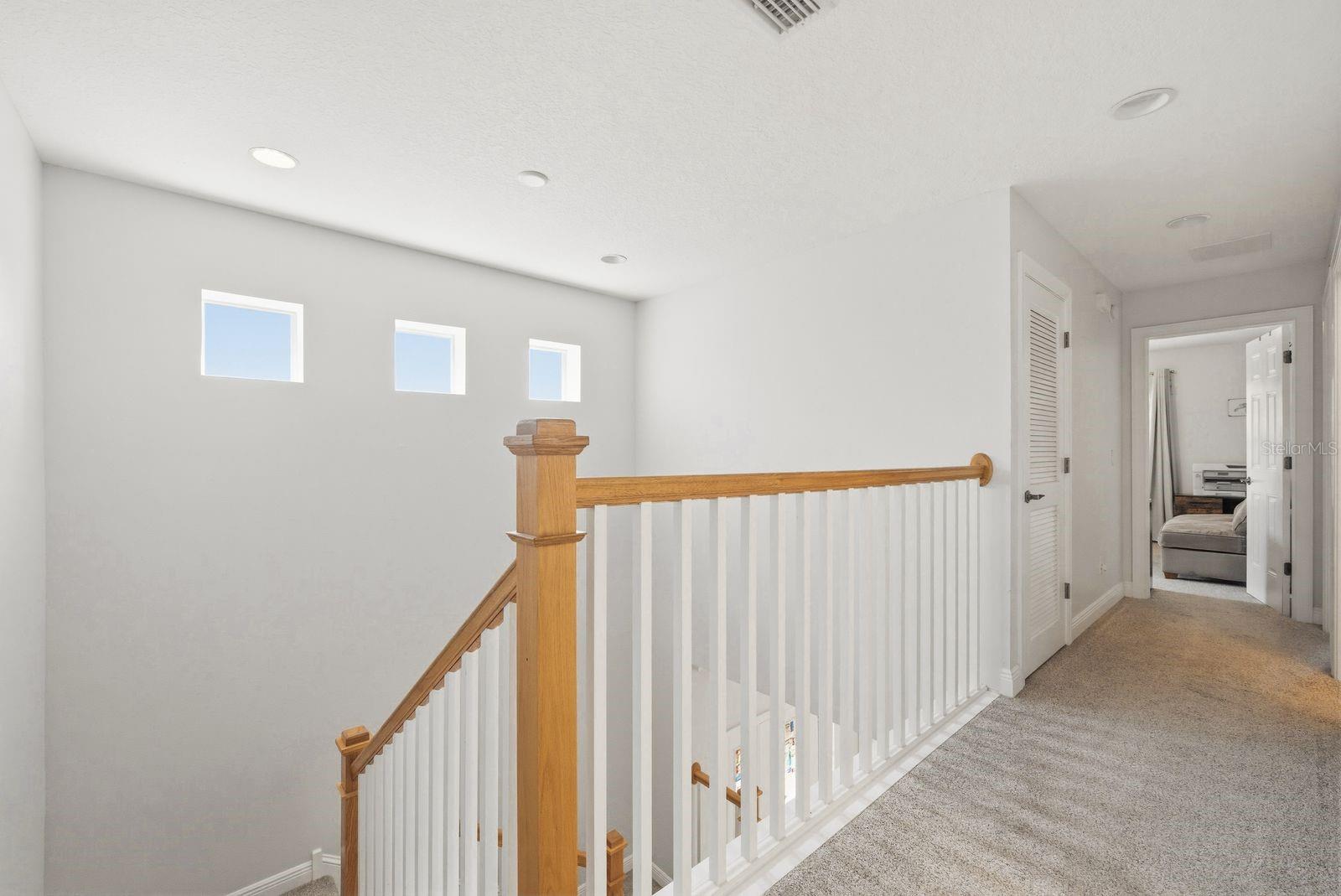 Image 25 of 51 For 208 Valencia Circle