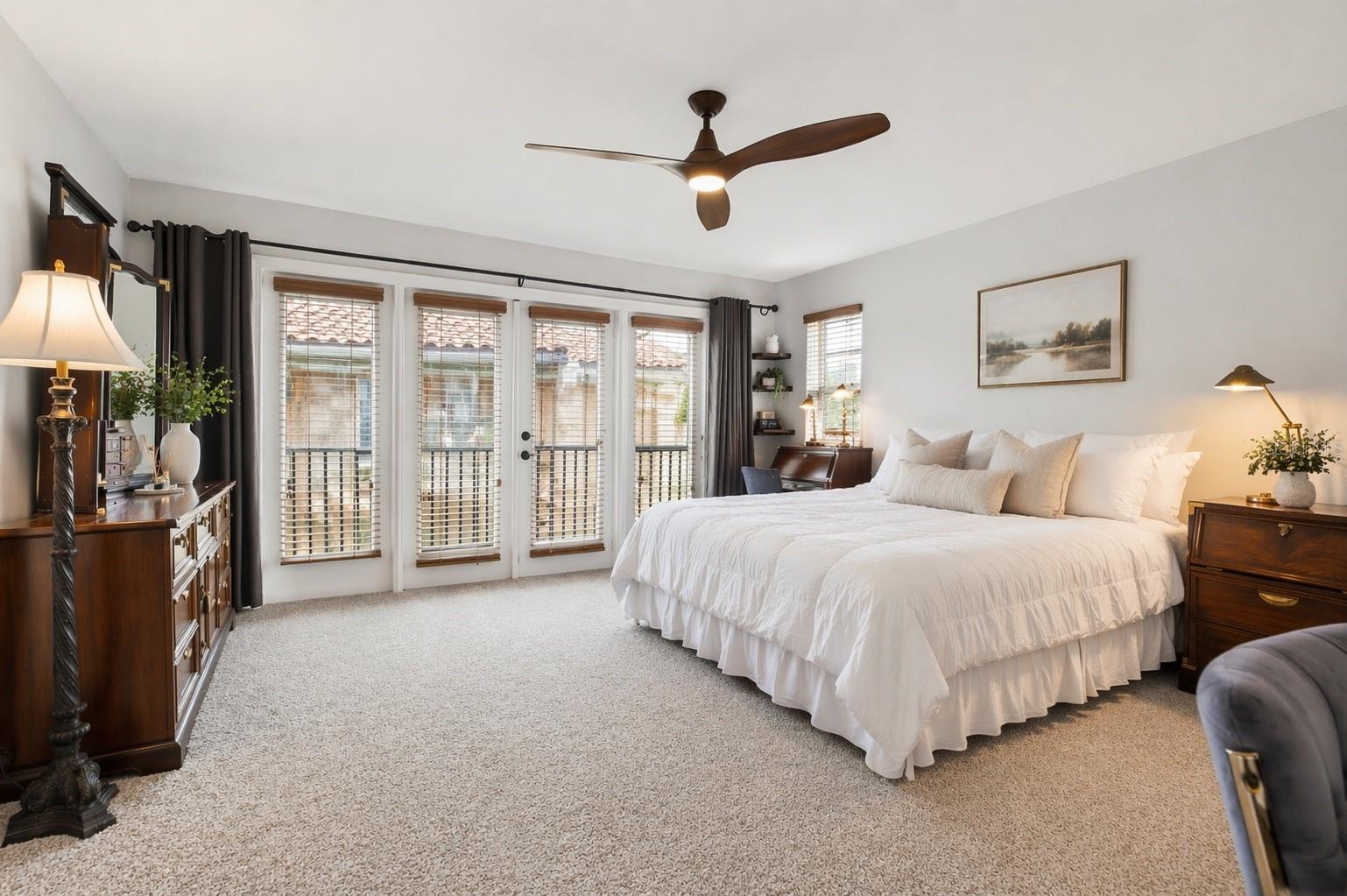 Image 4 of 51 For 208 Valencia Circle