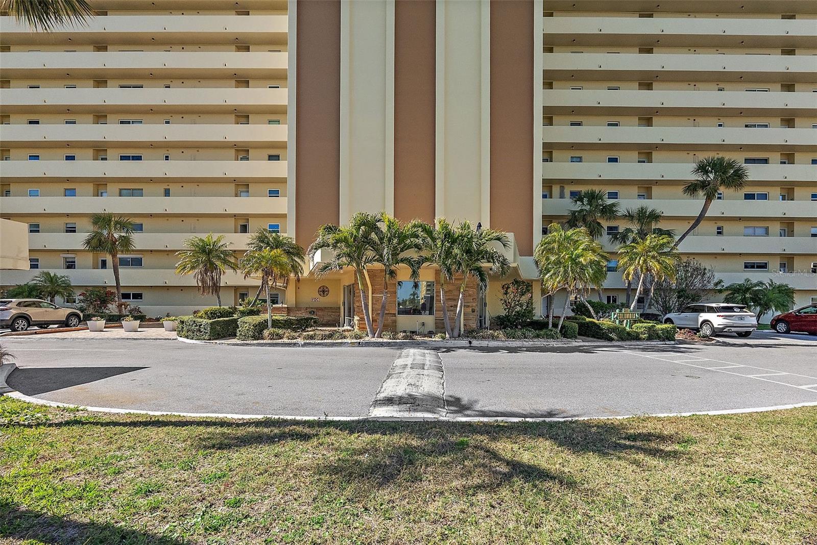 Details for 4725 Cove Circle 704, ST PETERSBURG, FL 33708