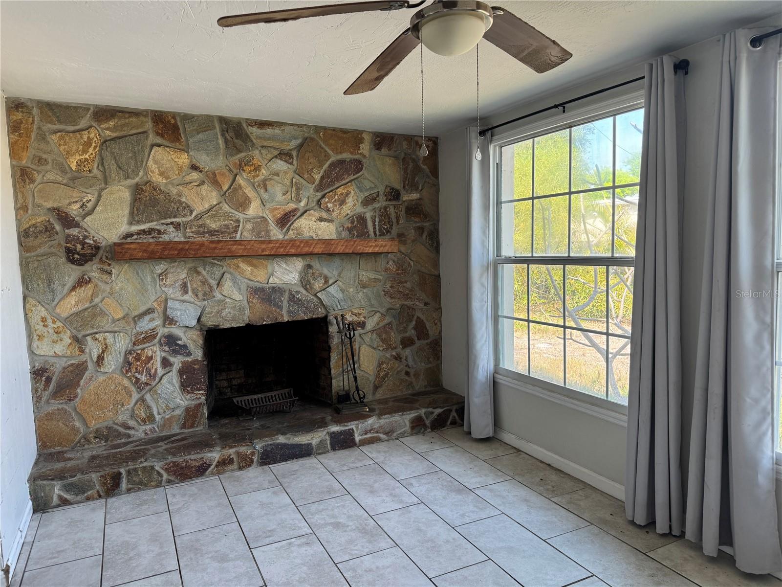 Image 6 of 12 For 9167 108th Street