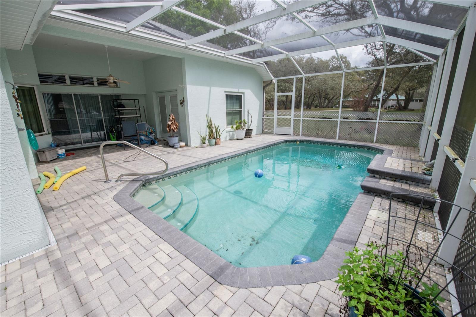 Image 20 of 23 For 1210 Oriole Court