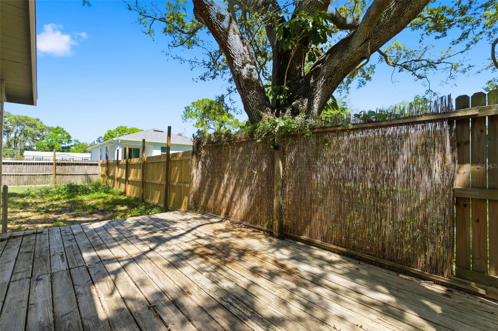 Image 27 of 33 For 3241 Laurel Ave