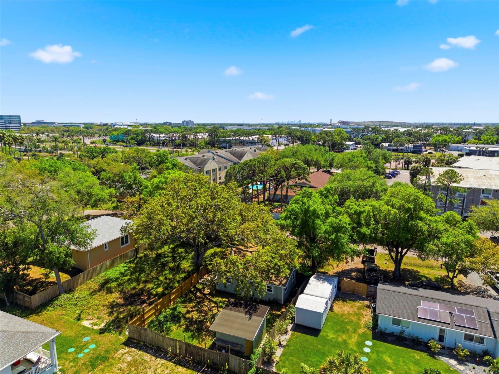 Image 31 of 33 For 3241 Laurel Ave