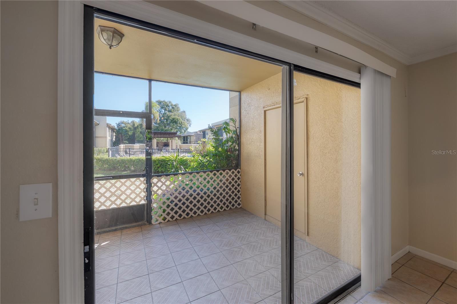 Image 14 of 41 For 12261 Sailwinds Drive 103