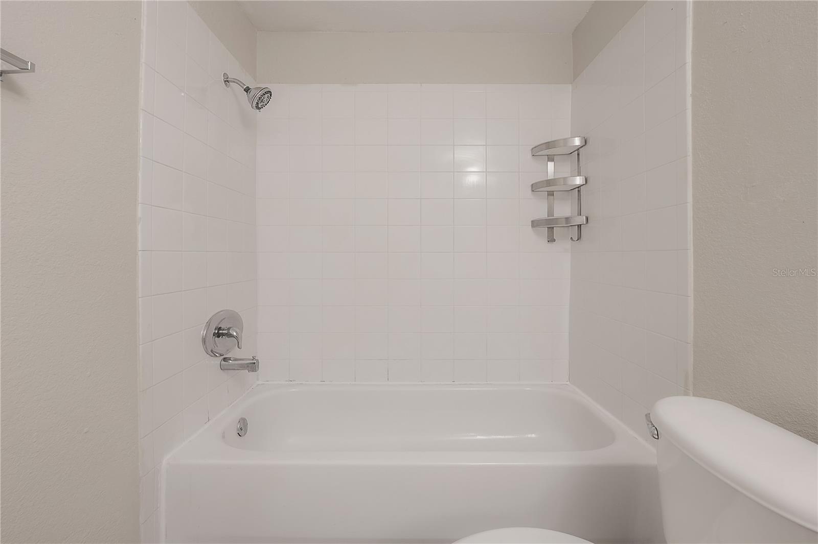 Image 29 of 41 For 12261 Sailwinds Drive 103