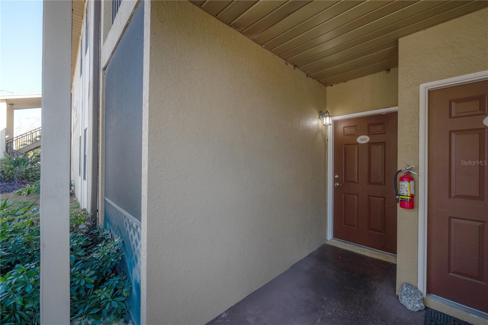 Image 3 of 41 For 12261 Sailwinds Drive 103