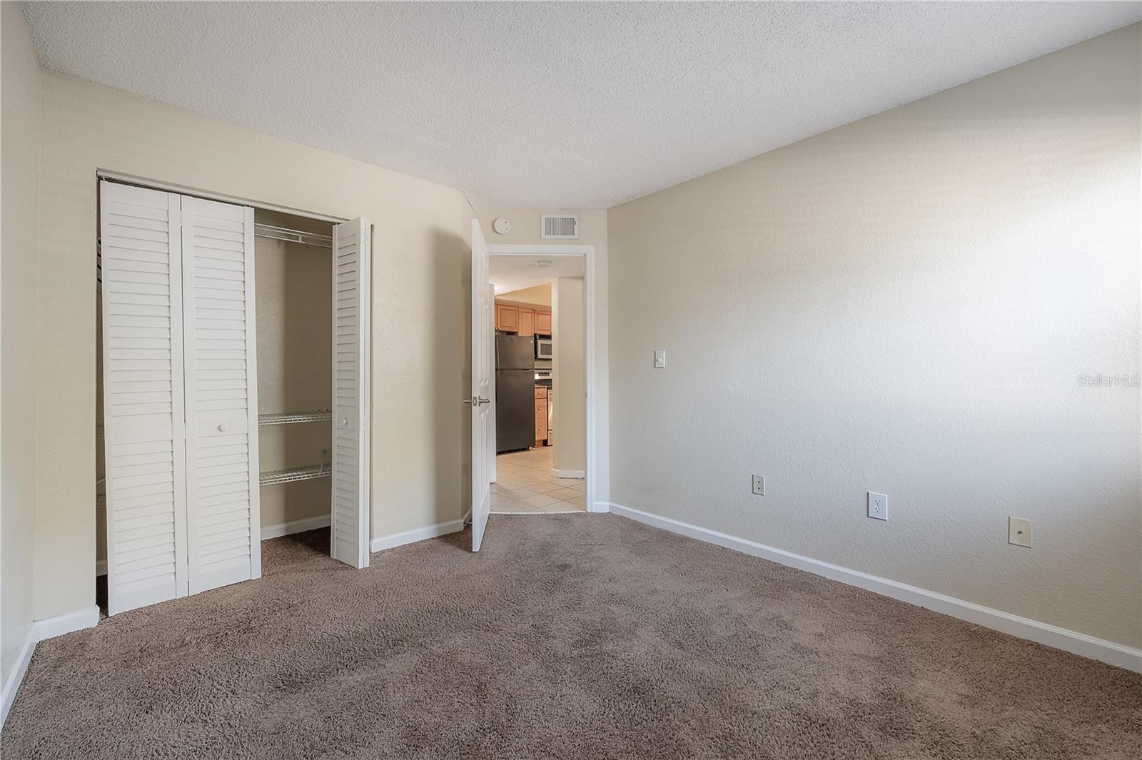 Image 34 of 41 For 12261 Sailwinds Drive 103