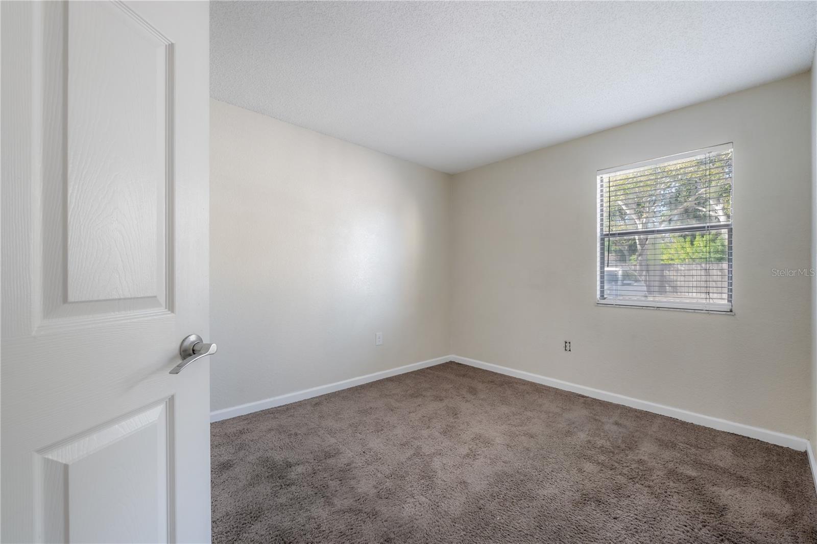 Image 35 of 41 For 12261 Sailwinds Drive 103