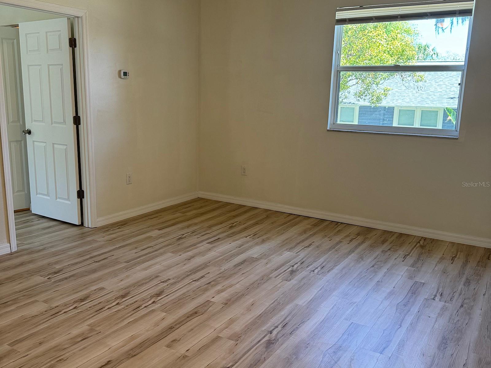 Image 3 of 13 For 623 Beckett Way B