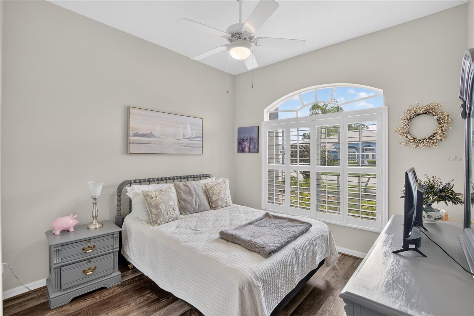 Image 37 of 93 For 3615 Gaviota Drive