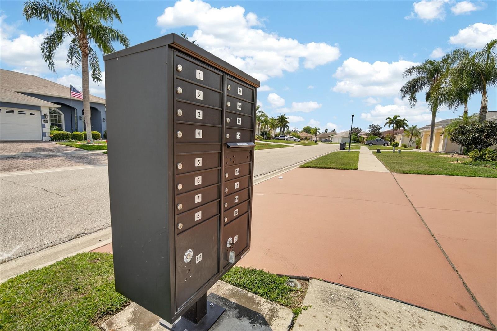 Image 77 of 93 For 3615 Gaviota Drive