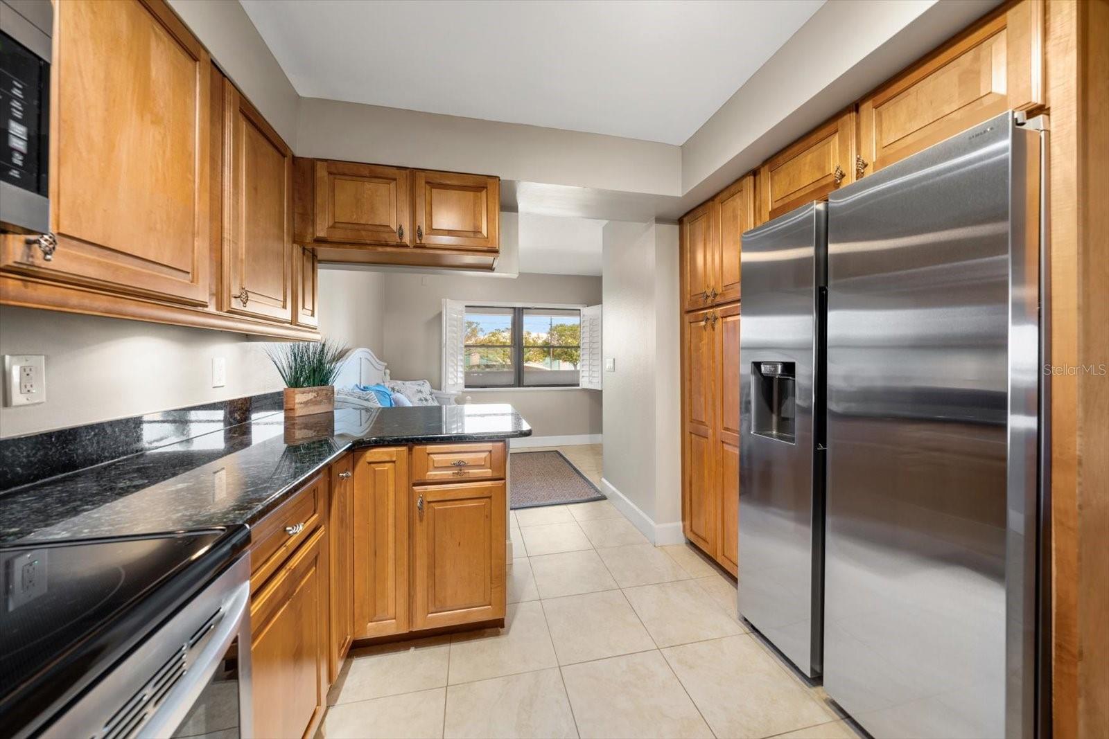 Image 12 of 44 For 4450 Gulf Boulevard 110