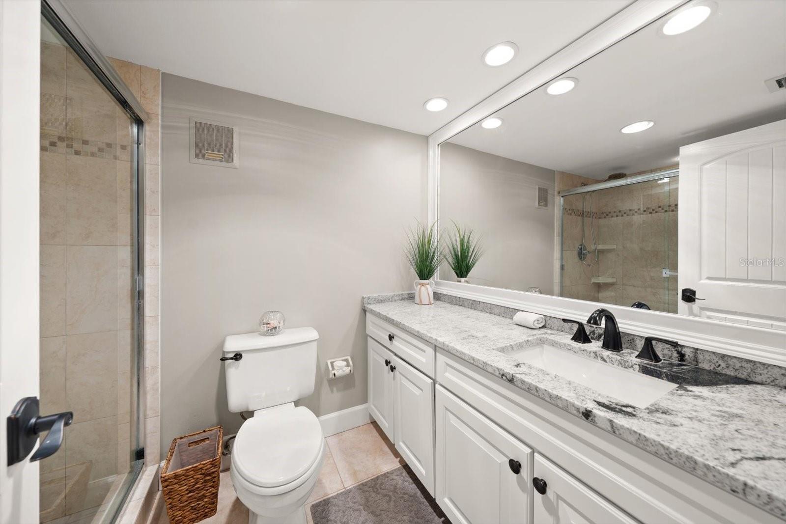 Image 22 of 44 For 4450 Gulf Boulevard 110