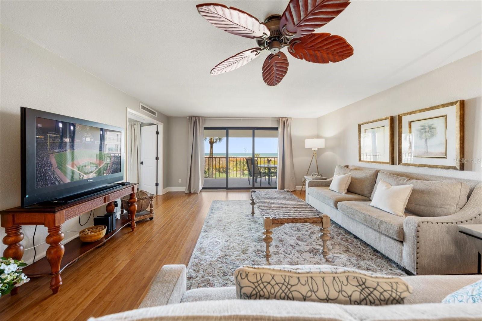 Image 9 of 44 For 4450 Gulf Boulevard 110