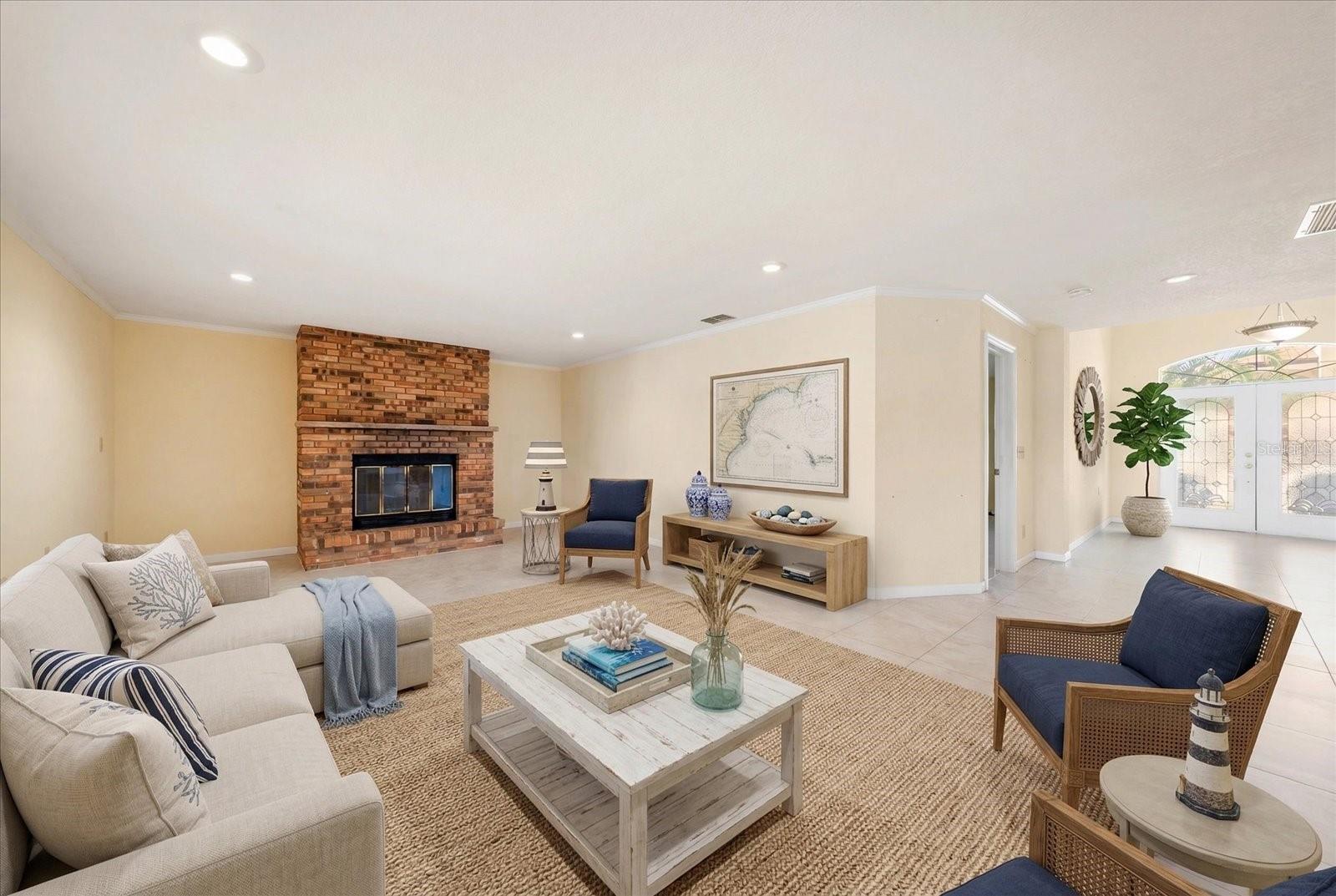 Image 20 of 53 For 483 Harbor Drive N