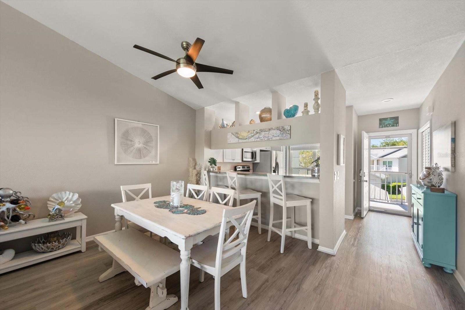 Image 11 of 41 For 11510 Shipwatch Drive 1373