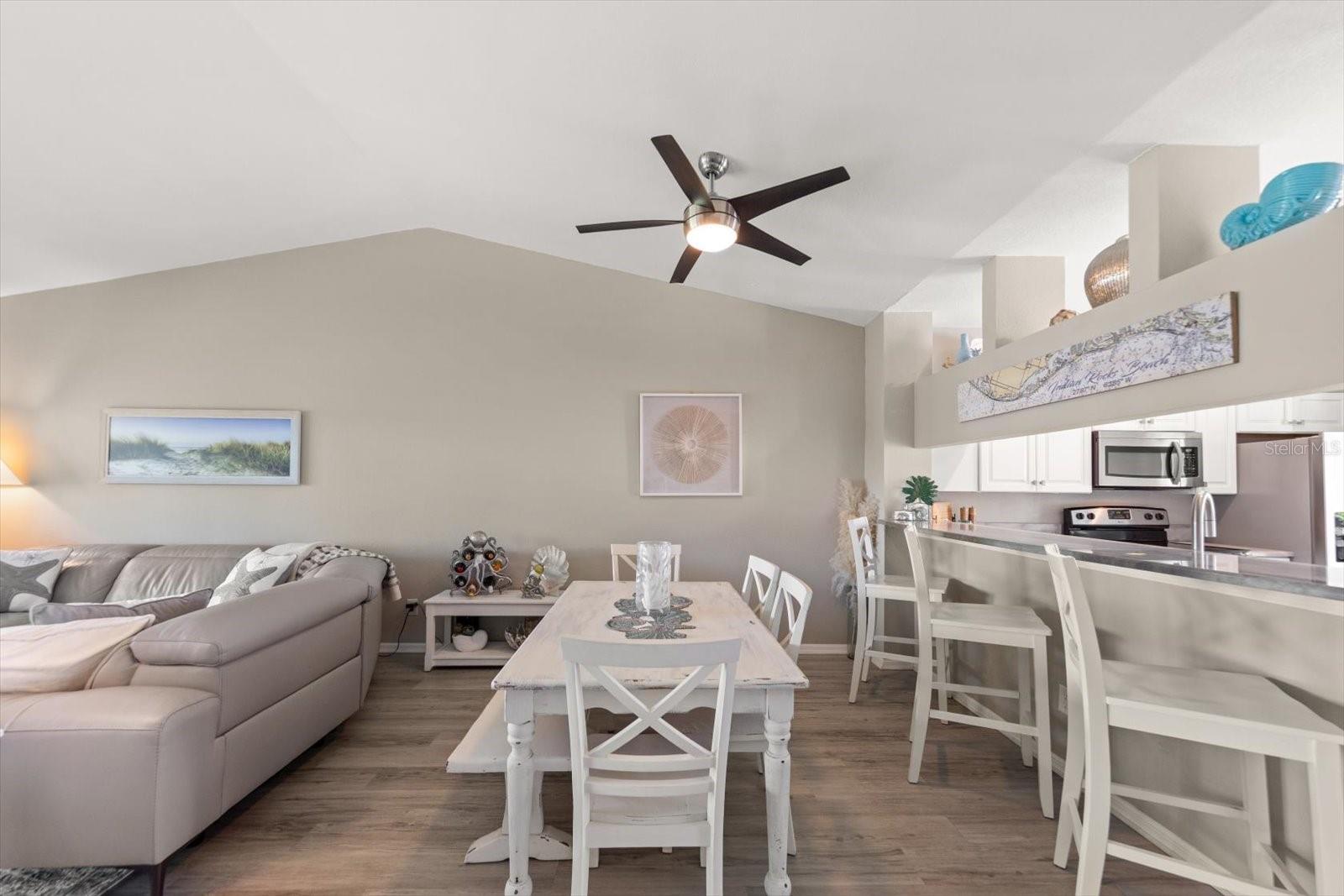 Image 12 of 41 For 11510 Shipwatch Drive 1373