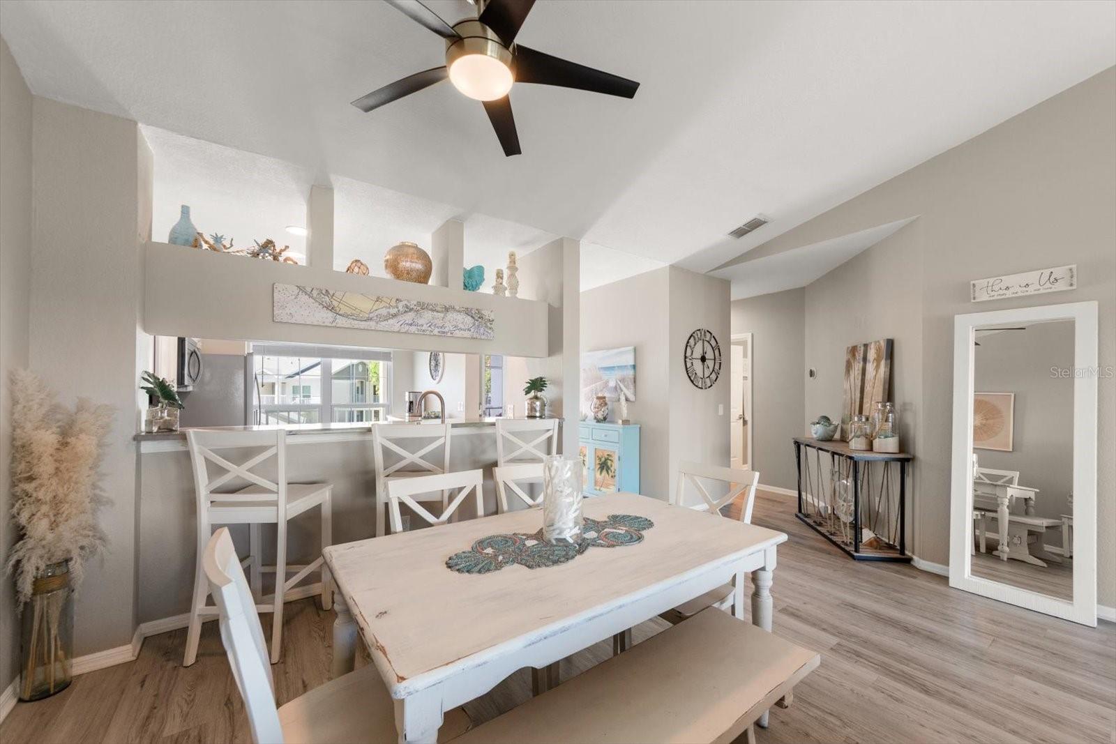 Image 14 of 41 For 11510 Shipwatch Drive 1373