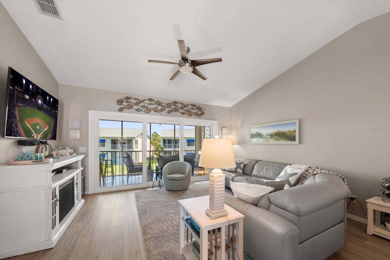 Image 16 of 41 For 11510 Shipwatch Drive 1373