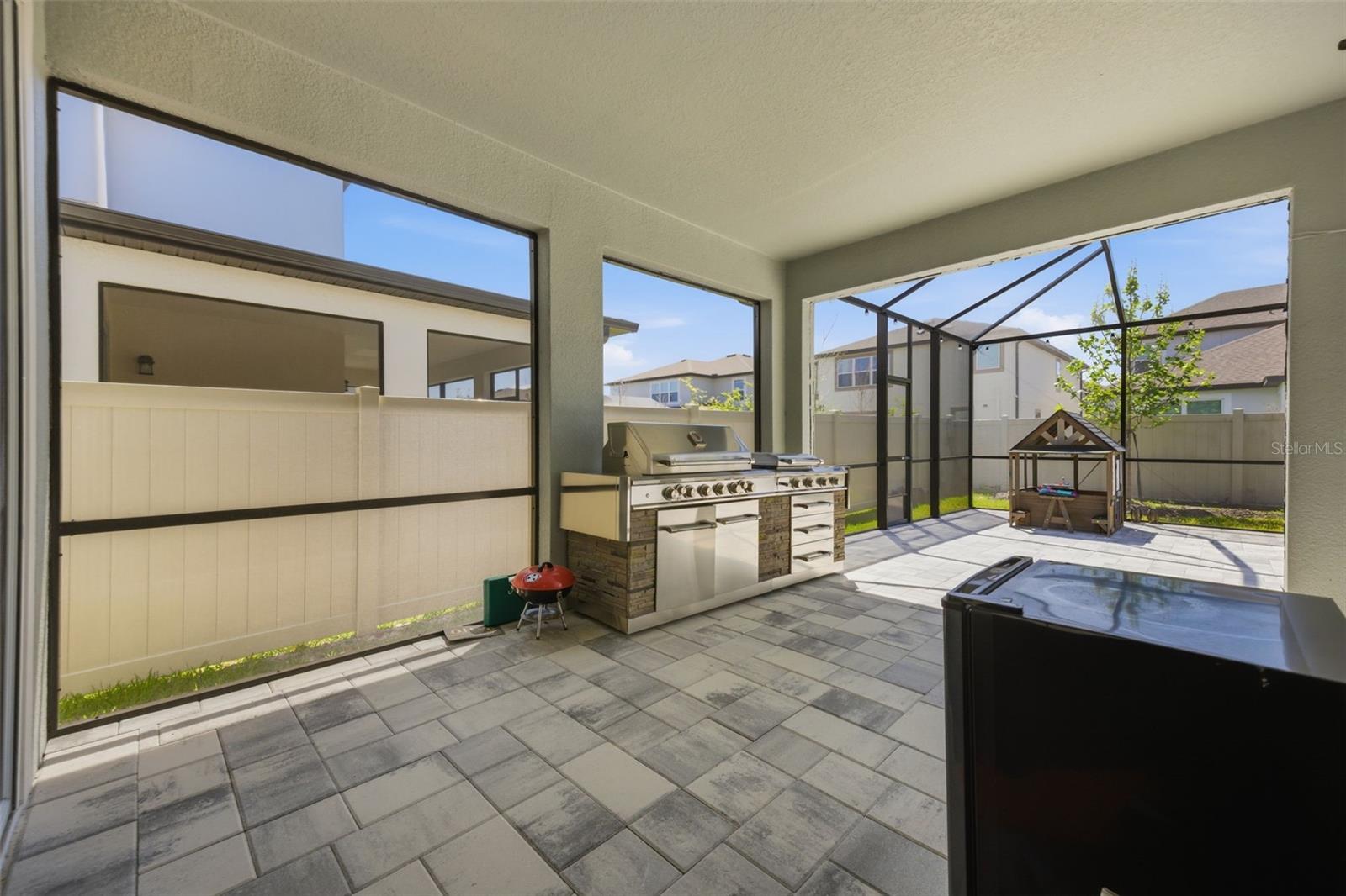 Listing photo id 56 for 7792 Notched Pine Bend