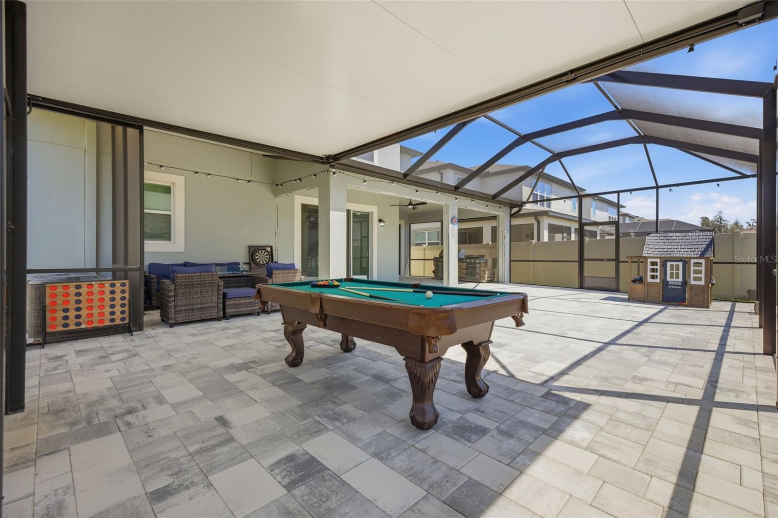 Listing photo id 61 for 7792 Notched Pine Bend