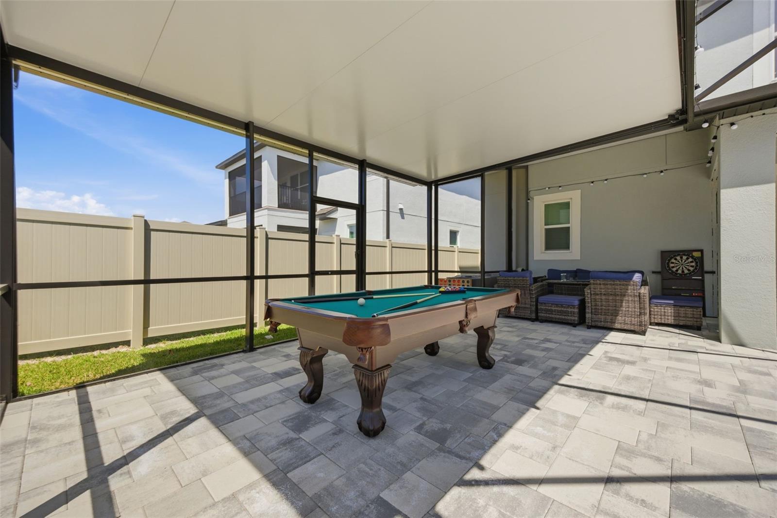 Listing photo id 62 for 7792 Notched Pine Bend