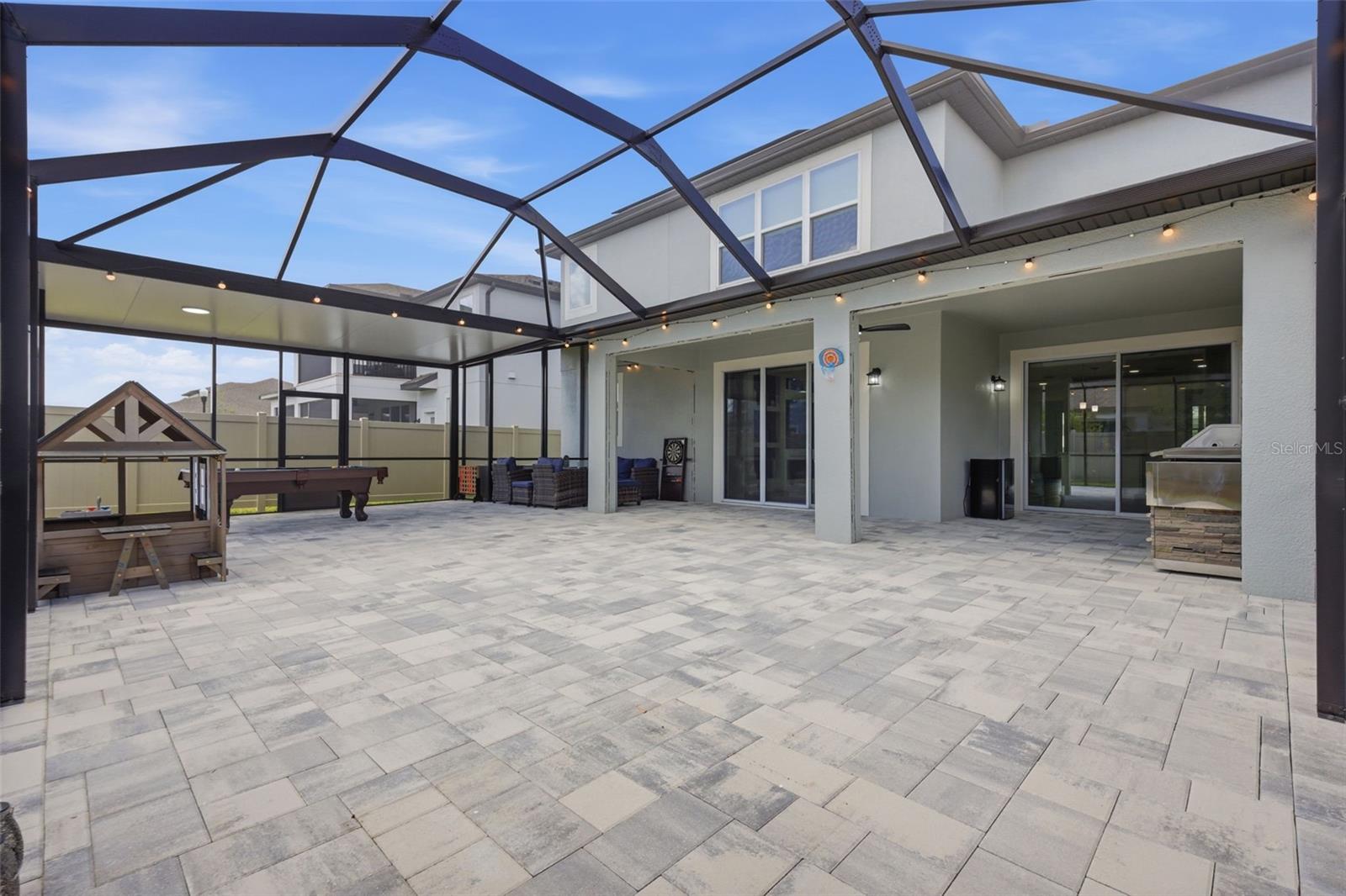 Listing photo id 63 for 7792 Notched Pine Bend