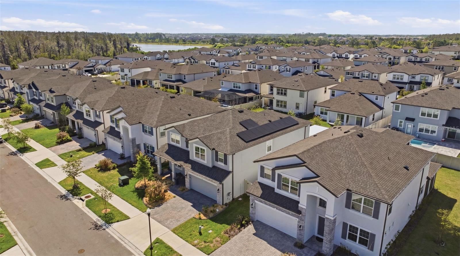 Listing photo id 67 for 7792 Notched Pine Bend