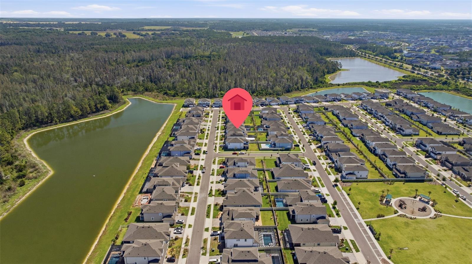 Listing photo id 77 for 7792 Notched Pine Bend