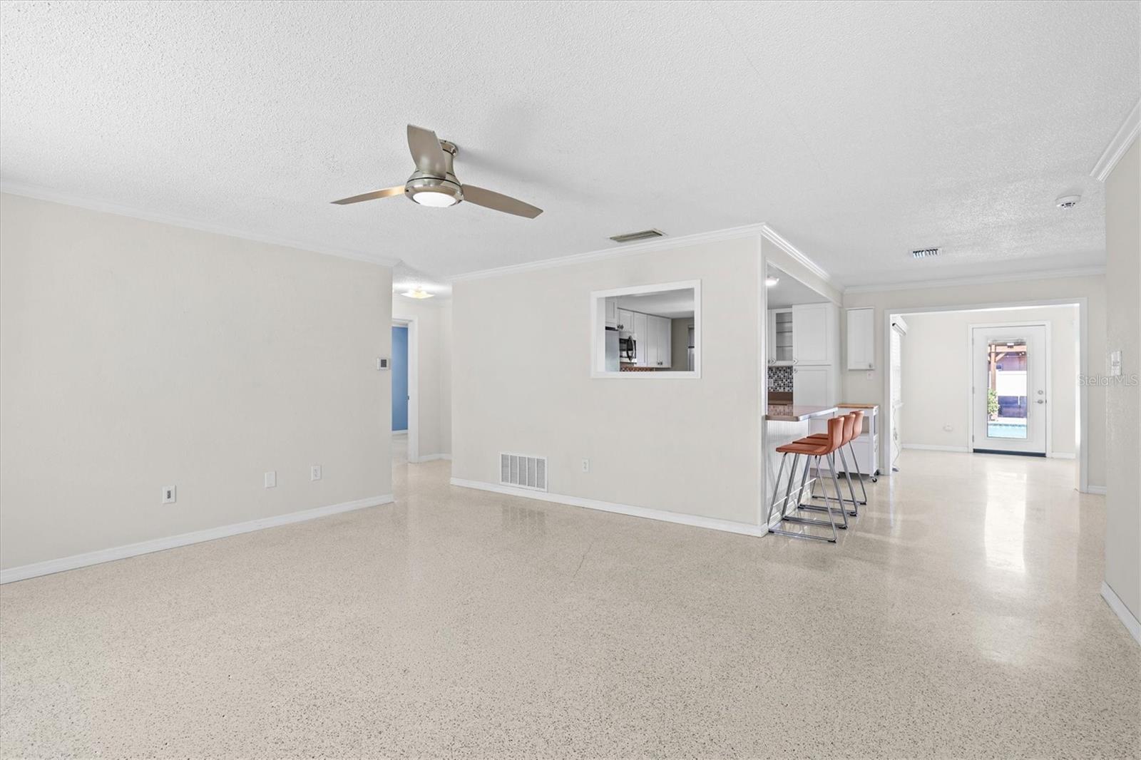 Image 13 of 37 For 1022 Sunnydale Drive