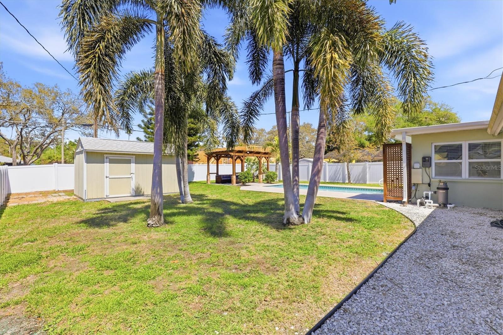 Image 29 of 37 For 1022 Sunnydale Drive