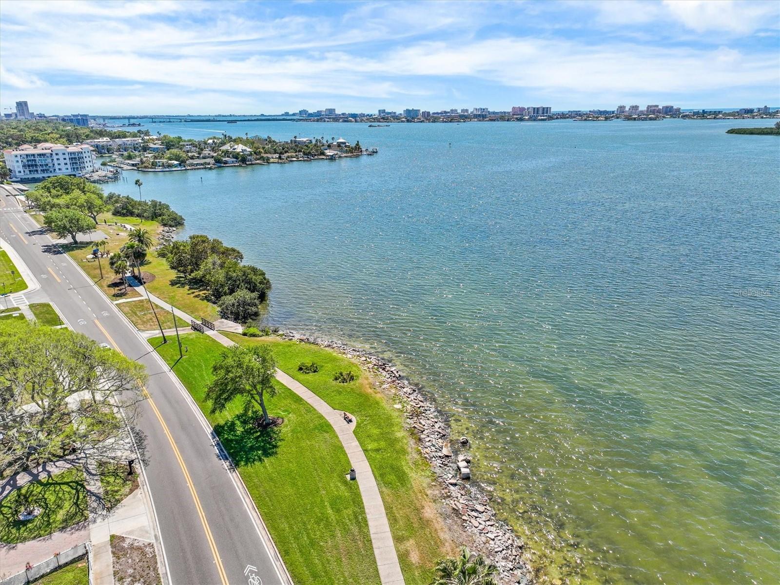 Image 4 of 37 For 1022 Sunnydale Drive