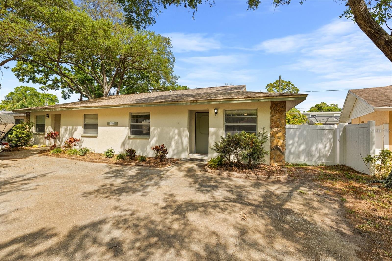 Details for 2715 63rd Terrace N B, ST PETERSBURG, FL 33702