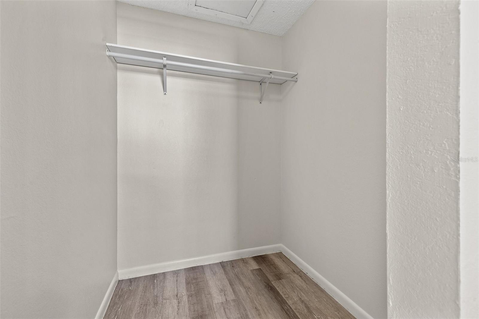 Image 13 of 23 For 2715 63rd Terrace N B