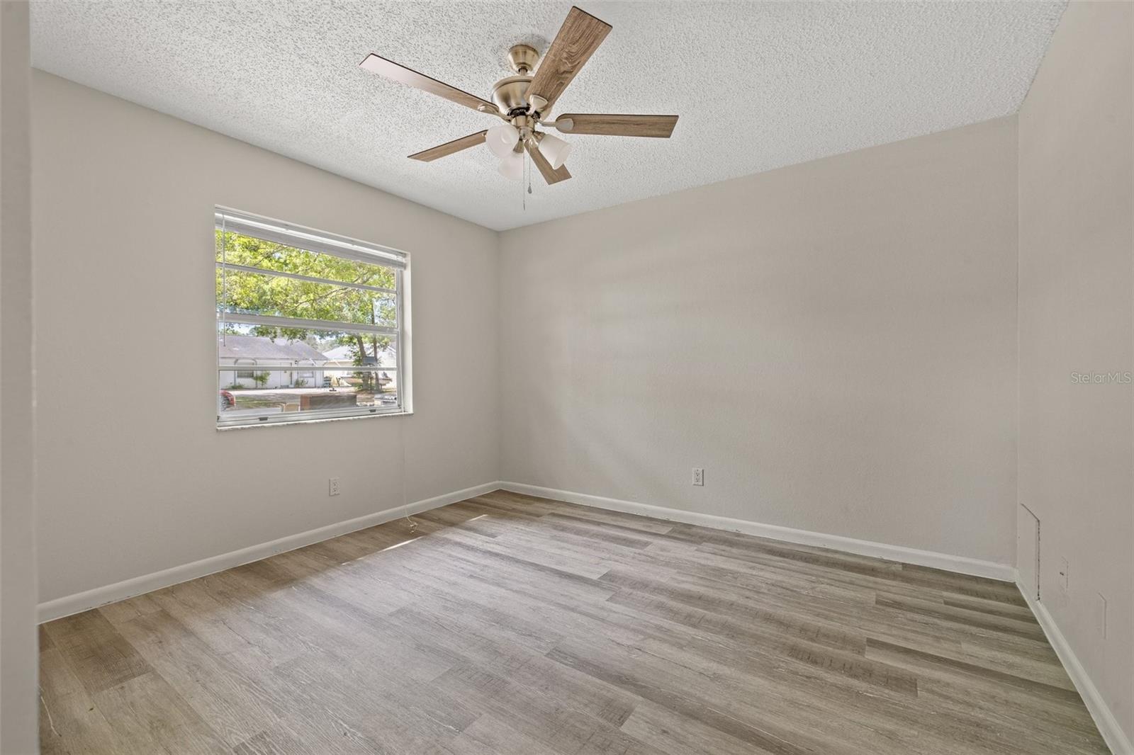 Image 15 of 23 For 2715 63rd Terrace N B