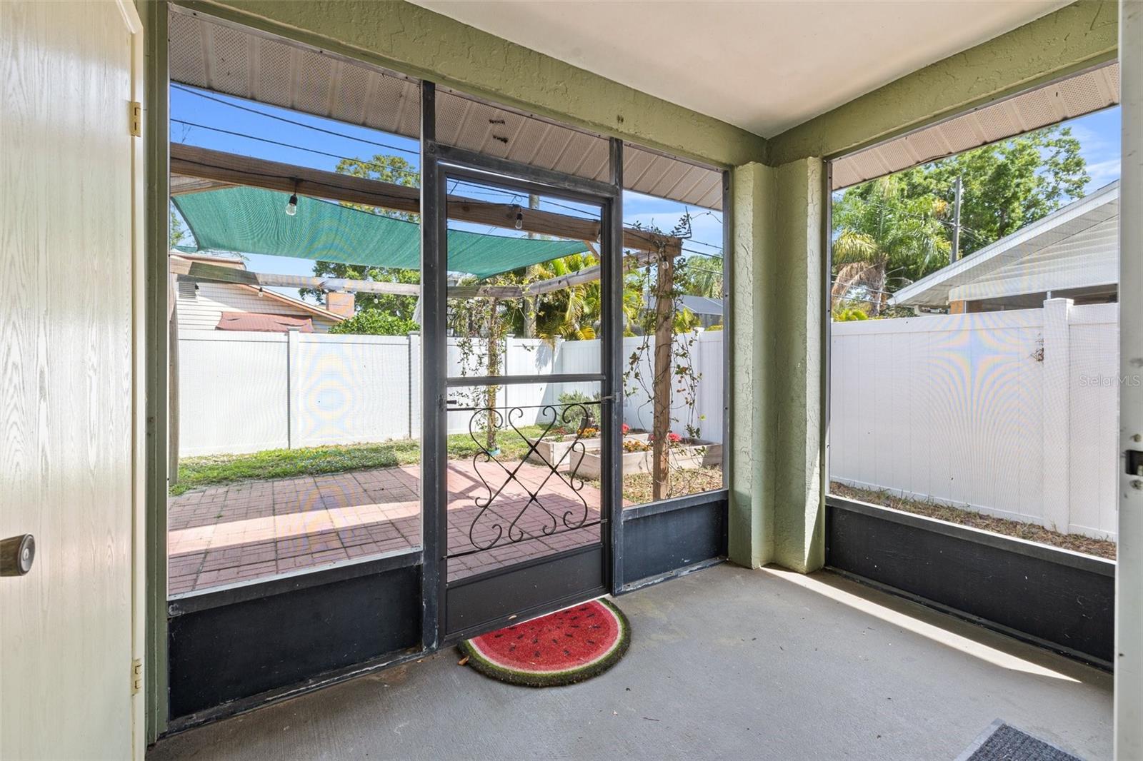 Image 18 of 23 For 2715 63rd Terrace N B