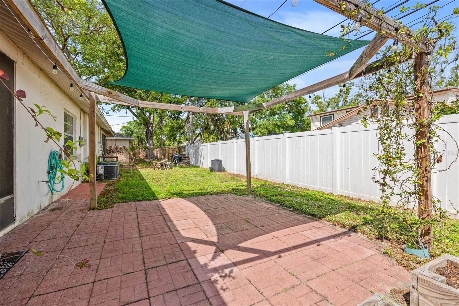 Image 19 of 23 For 2715 63rd Terrace N B