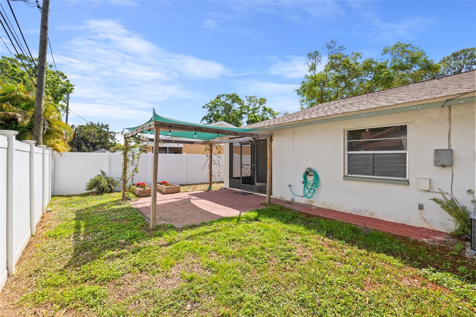 Image 21 of 23 For 2715 63rd Terrace N B