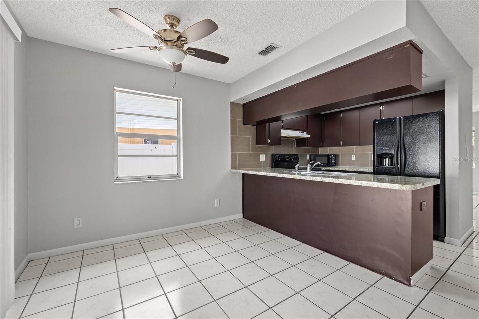 Image 5 of 23 For 2715 63rd Terrace N B