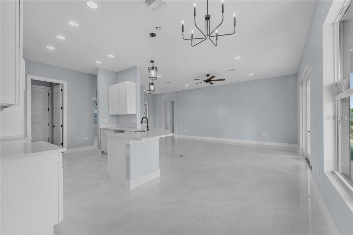 Image 16 of 43 For 1926 Tryon Court