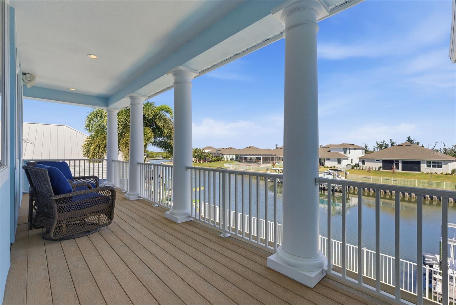 Image 52 of 92 For 715 Islebay Drive